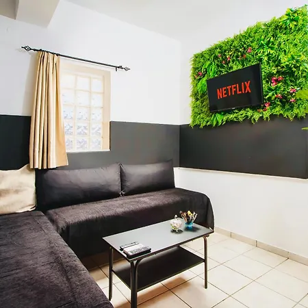 Pearl Seaside Cozy *