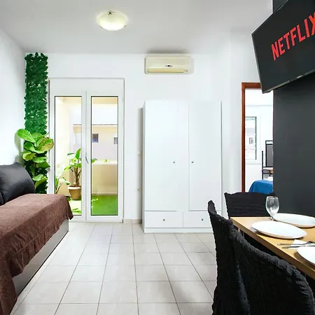 Pearl Seaside Cozy Διαμέρισμα *