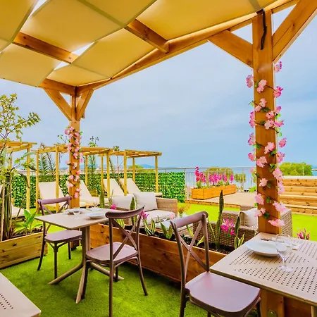 Pearl Seaside Cozy Διαμέρισμα Χανιά