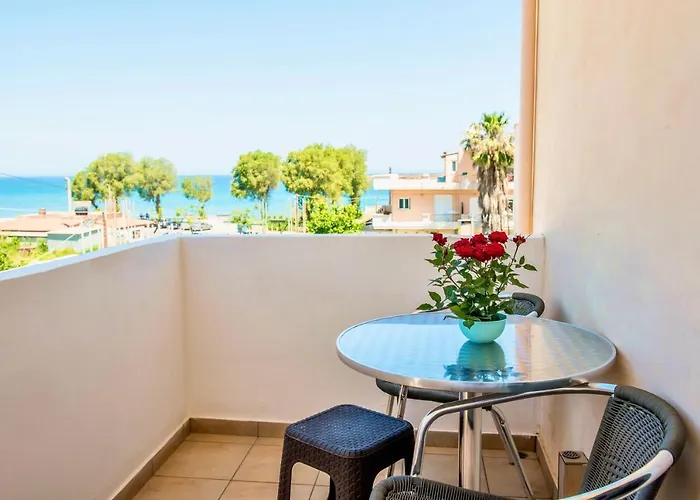 Pearl Seaside Cozy Chania (Crete)