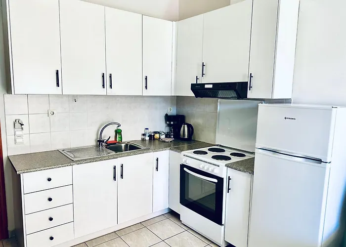 Pearl Seaside Cozy Chania (Crete)