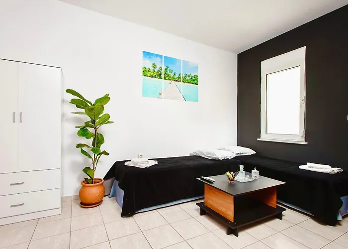 Pearl Seaside Cozy Chania (Crete)